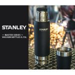 STANLEY Master Unbreakable Thermal Bottle 750mL (2)