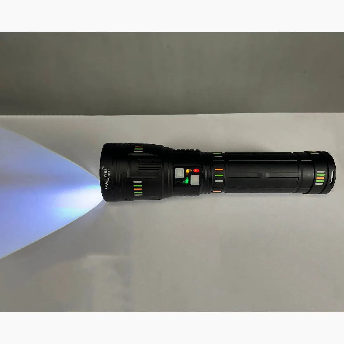 چراغ قوه کمپینگ اسمال سان مدل ZY-T600 (8)