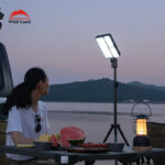 چراغ کمپینگ Wildland مدل Galaxy Solar با سه پایه